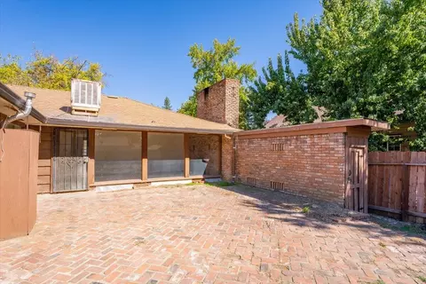 Exterior - 457 Lincoln St, Red Bluff, CA 96080 photo 6 of 15