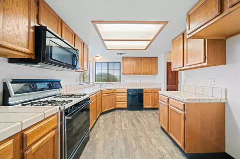 Kitchen - 3697 Sunwood Dr, Redding, CA 96002 photo 1 of 1