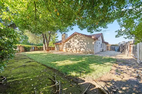 Exterior - 3697 Sunwood Dr, Redding, CA 96002 photo 5 of 5