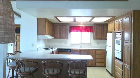 4633 Underwood Dr, Redding, CA 96003 photo 9