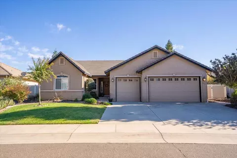 1961 Balzac Ct, Redding, CA 96003