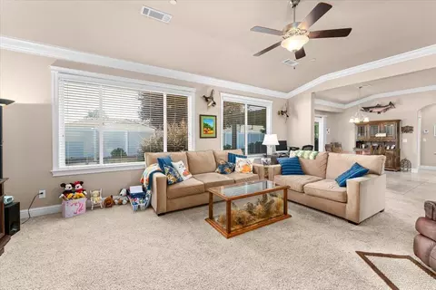 1961 Balzac Ct, Redding, CA 96003 photo 9