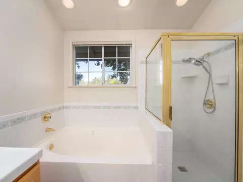 2503 Cumberland Dr, Redding, CA 96001 photo 18