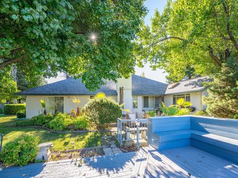 2503 Cumberland Dr, Redding, CA 96001 photo 32