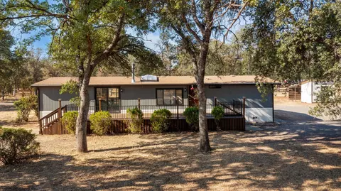 18585 Phyllis Rd, Cottonwood, CA 96022