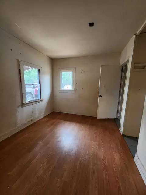 Bedroom - 3749 Riverside Ave, Anderson, CA 96007 photo 1 of 2