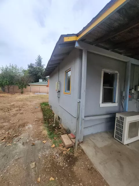Exterior - 3749 Riverside Ave, Anderson, CA 96007 photo 8 of 9