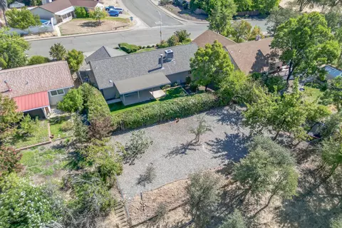 470 Peppertree Ln, Redding, CA 96003 photo 35