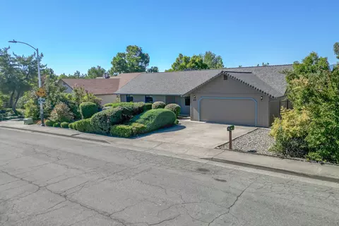 470 Peppertree Ln, Redding, CA 96003 photo 37