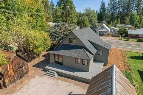 Exterior - 233 Squaw Valley Rd, Mccloud, CA 96057 photo 3 of 12