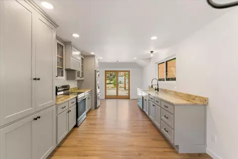 Entry Way - 233 Squaw Valley Rd, Mccloud, CA 96057 photo 1 of 1