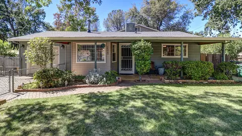 1520 Mussel Shoals Ave, Shasta Lake, CA 96019