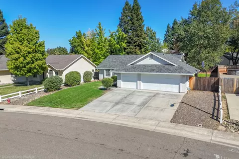 3445 Meridian Dr, Redding, CA 96002 photo 23