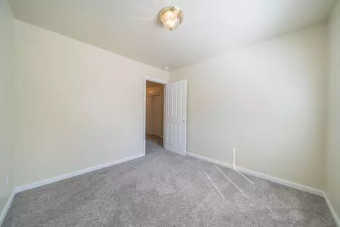 3445 Meridian Dr, Redding, CA 96002 photo 14