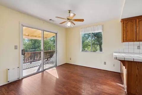 11621 Sonora Trl, Redding, CA 96003 photo 7