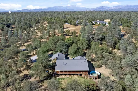 11621 Sonora Trl, Redding, CA 96003 photo 42