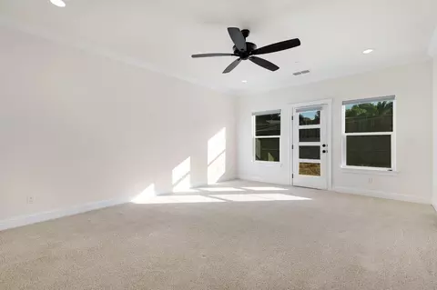 Bedroom - 1421 Spinnaker Dr, Redding, CA 96003 photo 2 of 6