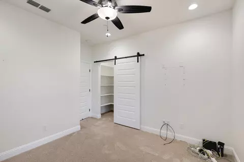 Bedroom - 1421 Spinnaker Dr, Redding, CA 96003 photo 4 of 6