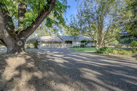 3250 Rupert Rd, Anderson, CA 96007