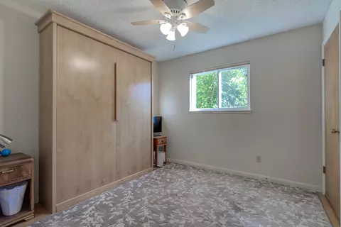 Bedroom - 3250 Rupert Rd, Anderson, CA 96007 photo 5 of 6