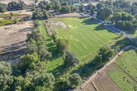 View/Area - 3250 Rupert Rd, Anderson, CA 96007 photo 4 of 7