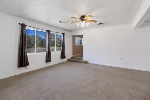 Living - 7924 Greenfield St, Redding, CA 96002 photo 4 of 4