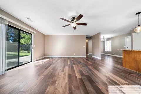 Living - 1768 Sterling Dr, Redding, CA 96003 photo 7 of 10