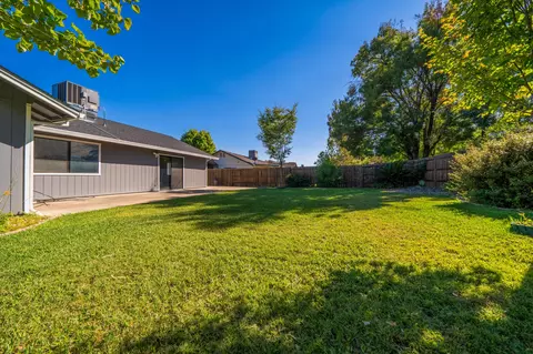 Exterior - 1768 Sterling Dr, Redding, CA 96003 photo 5 of 7