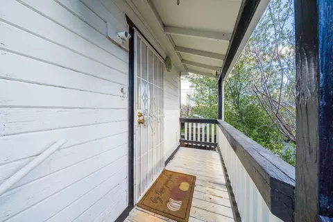 1243 Walnut Ave, Redding, CA 96001 photo 2