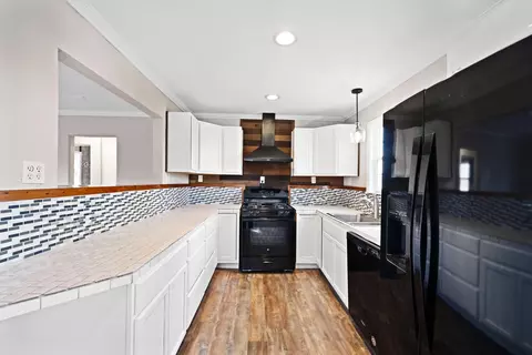 1243 Walnut Ave, Redding, CA 96001 photo 7