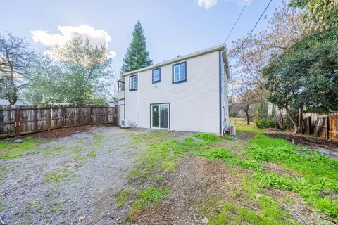 1243 Walnut Ave, Redding, CA 96001 photo 20