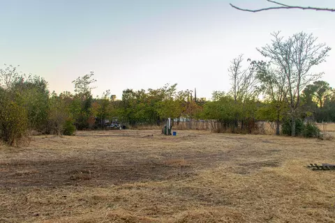 11958 Buena Vista Ct Ave, Bella Vista, CA 96008