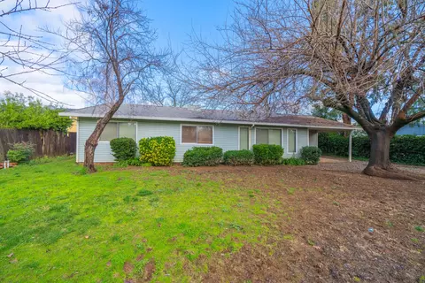 229 Newport Dr, Redding, CA 96001 photo 21