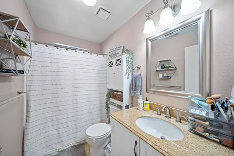 3895 Alma Ave, Redding, CA 96002 photo 9