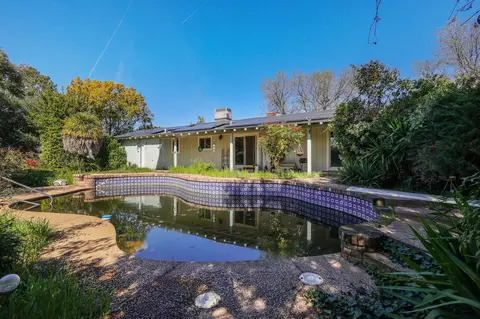Exterior - 14185 Trinity Ave, Red Bluff, CA 96080 photo 1 of 11