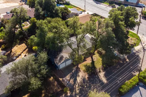 1047 Ledell Dr, Redding, CA 96002 photo 22