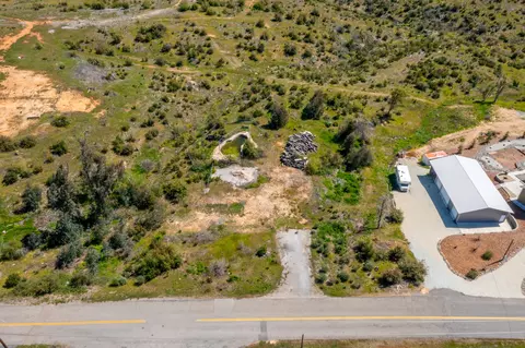 10075 Victoria Dr, Redding, CA 96001 photo 11