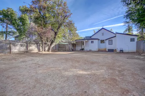 1558 Willis St, Redding, CA 96001 photo 6