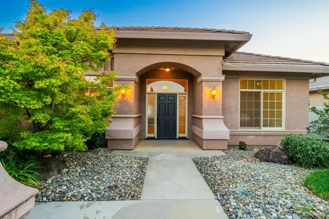 4715 Brincard Way, Redding, CA 96003 photo 3