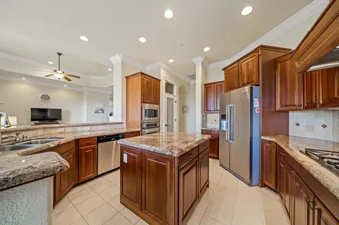 4715 Brincard Way, Redding, CA 96003 photo 11