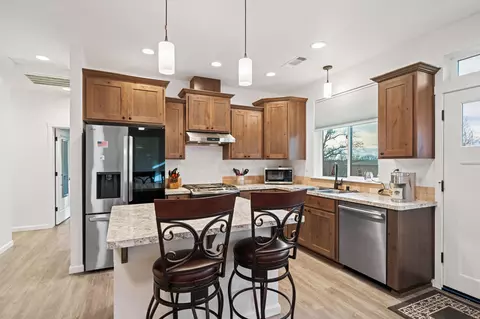 Kitchen - 2991 Forest Hills Dr, Redding, CA 96002 photo 4 of 4