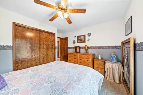 Bedroom - 7078 Creekside St, Redding, CA 96001 photo 4 of 6