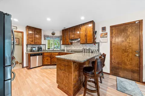 Kitchen - 7078 Creekside St, Redding, CA 96001 photo 1 of 5