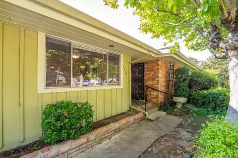 1914 Garden Ave, Redding, CA 96001 photo 24