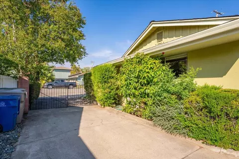 1914 Garden Ave, Redding, CA 96001 photo 23