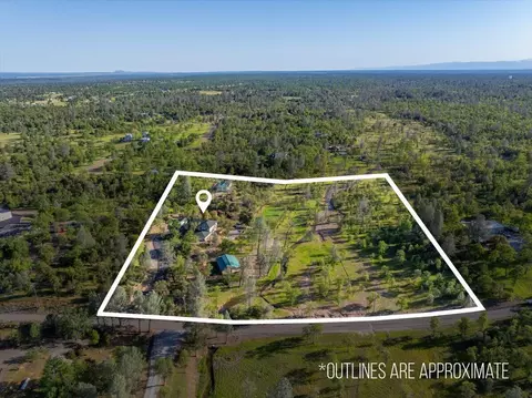 View/Area - 21235 Albatross Way, Redding, CA 96003 photo 2 of 8