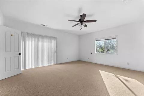 Bedroom - 21235 Albatross Way, Redding, CA 96003 photo 2 of 9