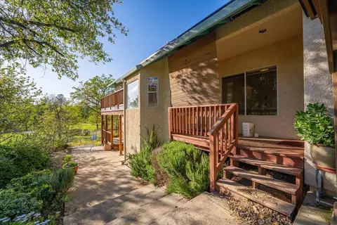 Exterior - 21235 Albatross Way, Redding, CA 96003 photo 4 of 30