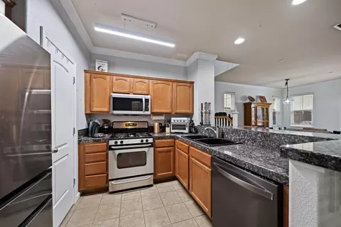 2376 Shining Star Way, Redding, CA 96003 photo 9