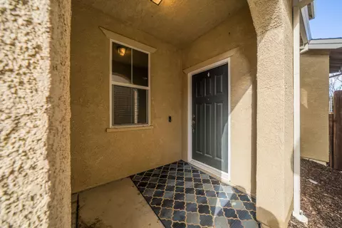 2376 Shining Star Way, Redding, CA 96003 photo 2